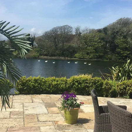 Seafort Luxury Hideaway بانتري