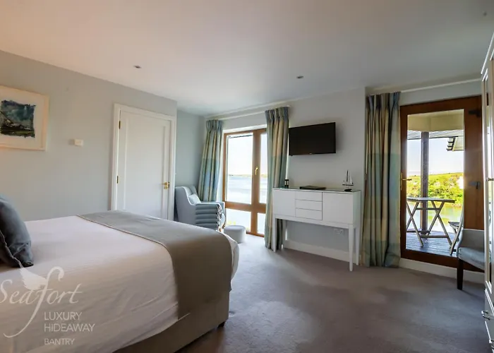 منزل ريفي Seafort Luxury Hideaway بانتري