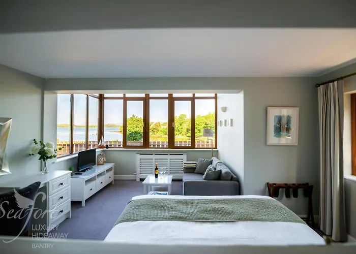 Seafort Luxury Hideaway