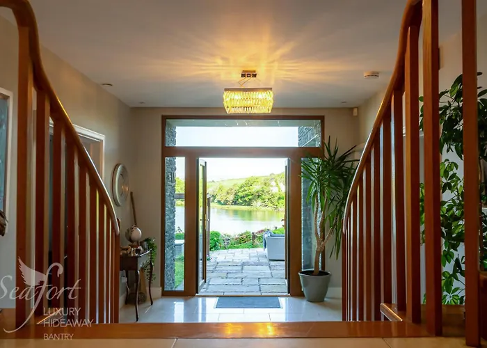 Seafort Luxury Hideaway Landhaus Bantry