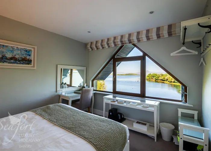 Seafort Luxury Hideaway *