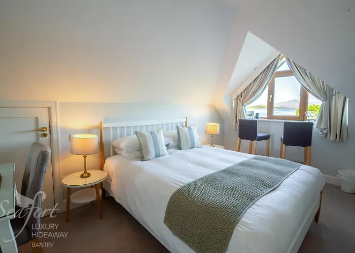 Seafort Luxury Hideaway Landhaus Bantry