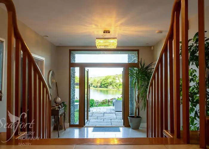 Seafort Luxury Hideaway بانتري